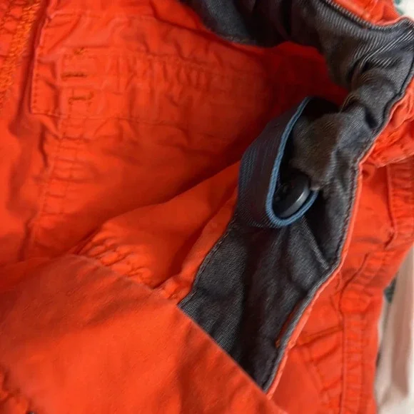 (Bundle) Zara shorts, Gymboree short sleeve, peek shorts, Boys size 7, 3 pieces - Picture 4 of 14